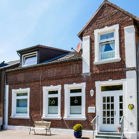 Ferienwohnung Am Dorfteich Fehmarn Dış mekan fotoğraf